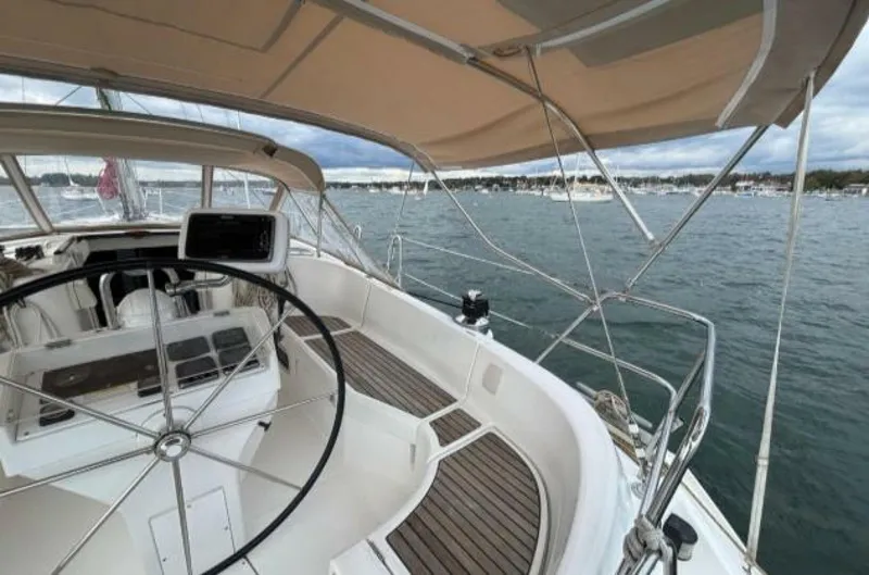 Slide: The Image of Beneteau 411 2002 - 5984919