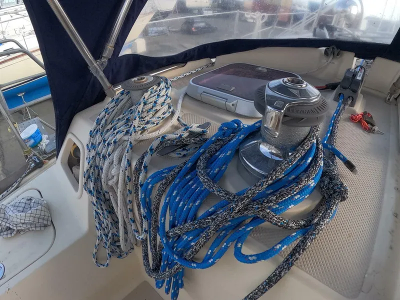 Slide: The Image of Island Packet 370 2005 - 5991835