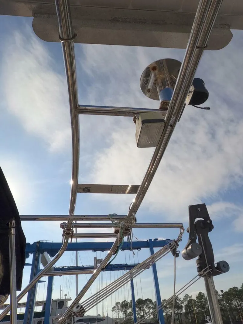 Slide: The Image of Island Packet 370 2005 - 5991854