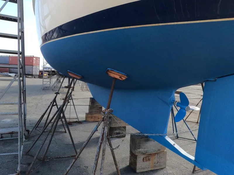 Slide: The Image of Island Packet 370 2005 - 5991856