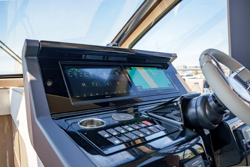 Slide: The Image of Cruisers 50 FLY 2026 - 6069063