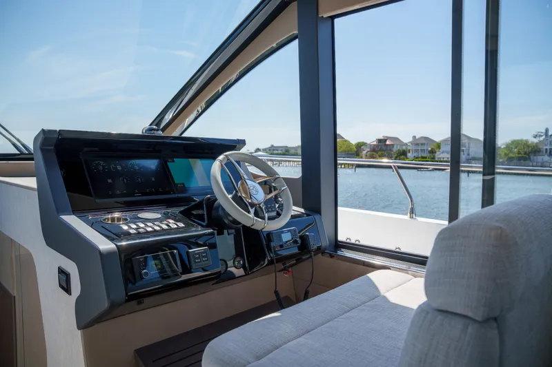 Slide: The Image of Cruisers 50 FLY 2026 - 6069067