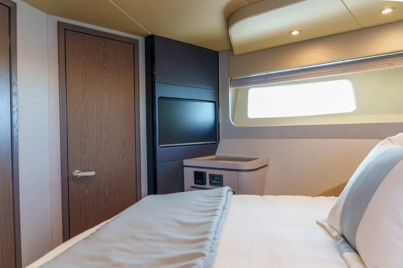 Slide: The Image of Cruisers 50 FLY 2026 - 6069088