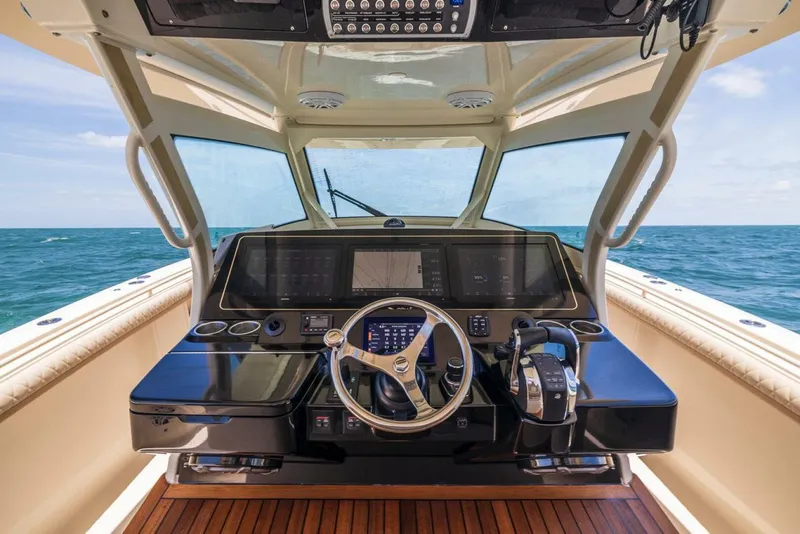 Slide: The Image of Scout 420 LXF 2016 - 5990233