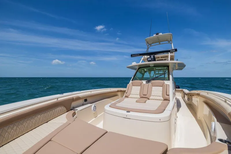 Slide: The Image of Scout 420 LXF 2016 - 5990243