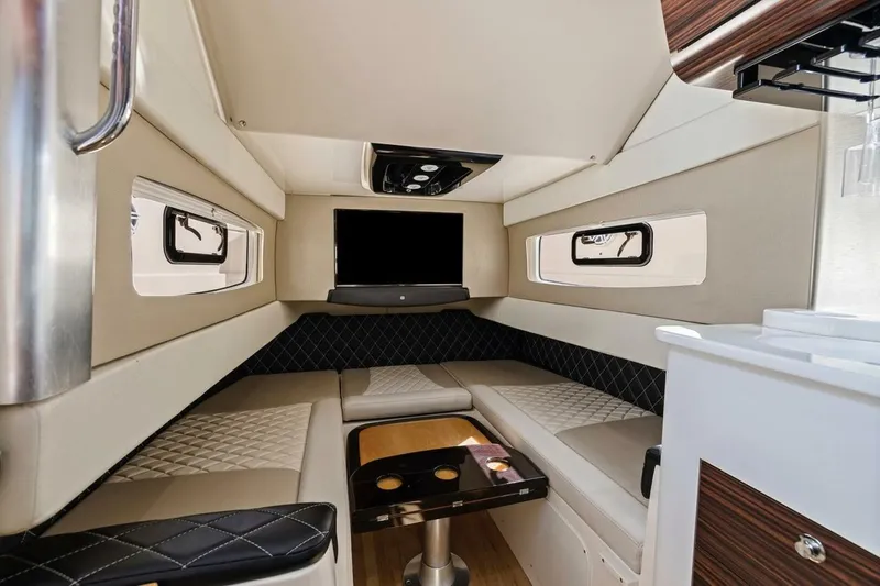 Slide: The Image of Scout 420 LXF 2016 - 5990333