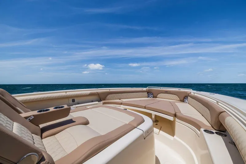 Slide: The Image of Scout 420 LXF 2016 - 5990235