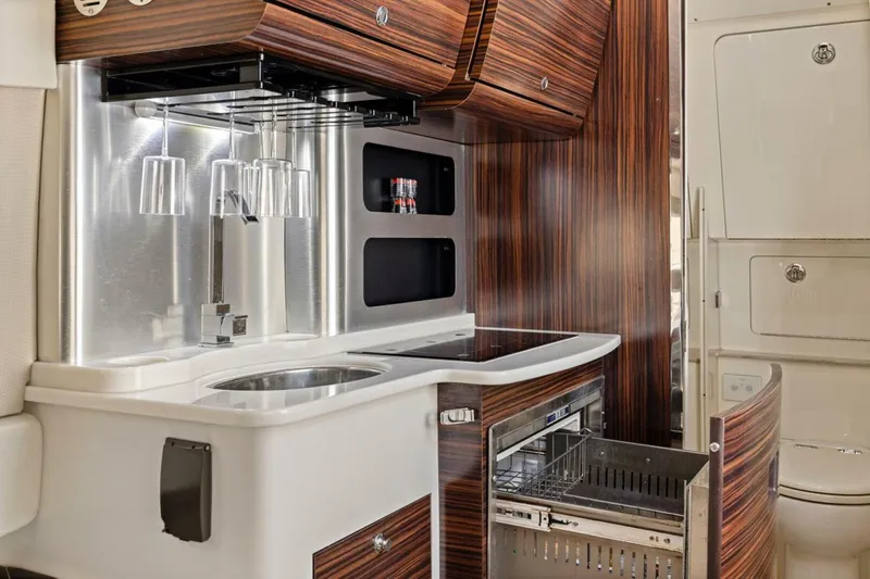 Slide: The Image of Scout 420 LXF 2016 - 5990335