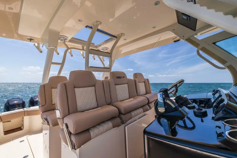 Slide: The Image of Scout 420 LXF 2016 - 5990229