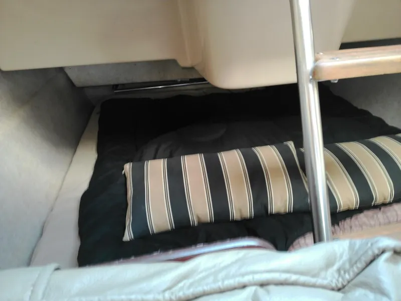 Slide: The Image of Macgregor 26 2010 - 5986311