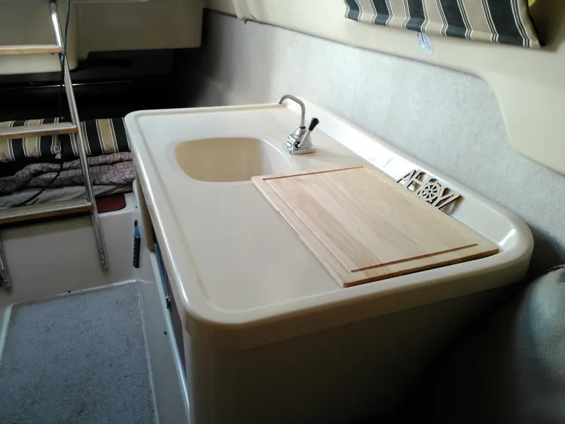 Slide: The Image of Macgregor 26 2010 - 5986319