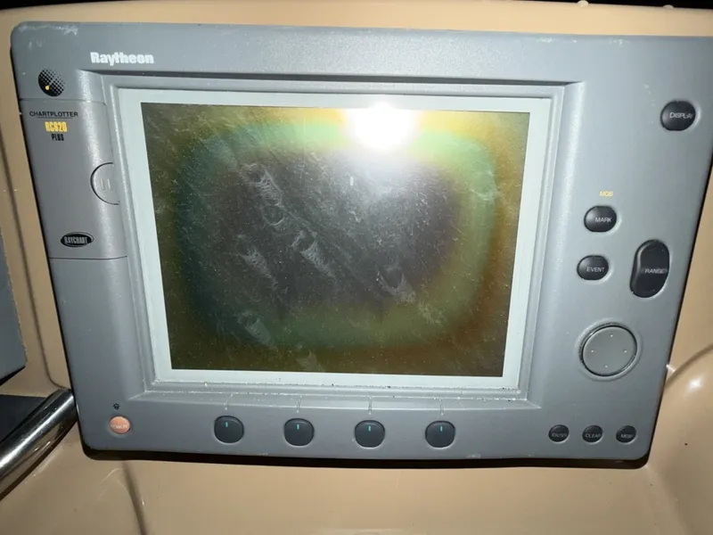 Slide: The Image of Carver Yachts 444 Motor Yacht 2001 - 6004951