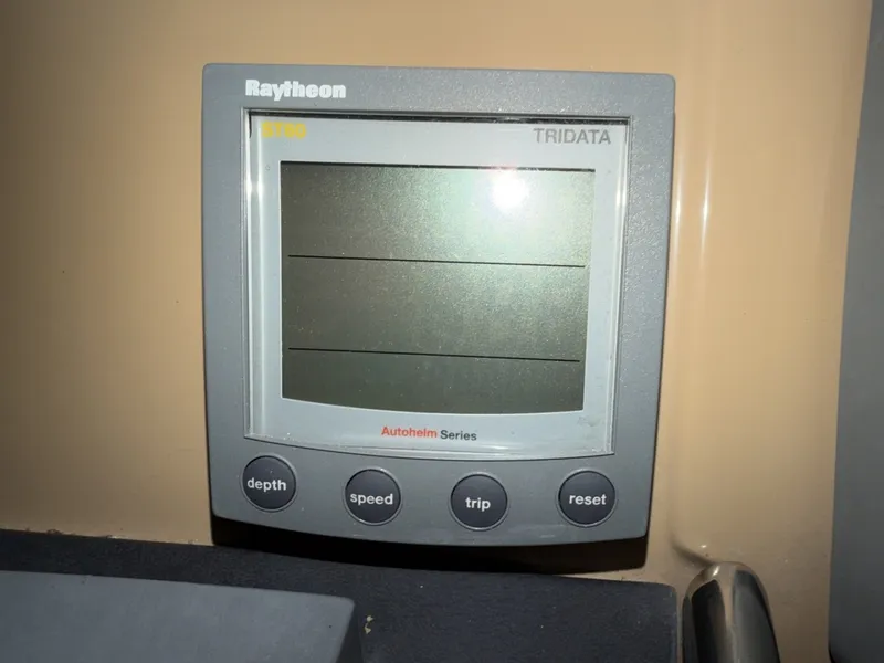 Slide: The Image of Carver Yachts 444 Motor Yacht 2001 - 6004952