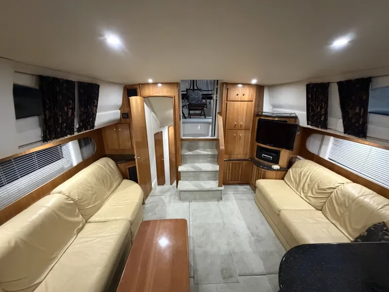 Slide: The Image of Carver Yachts 444 Motor Yacht 2001 - 6004964