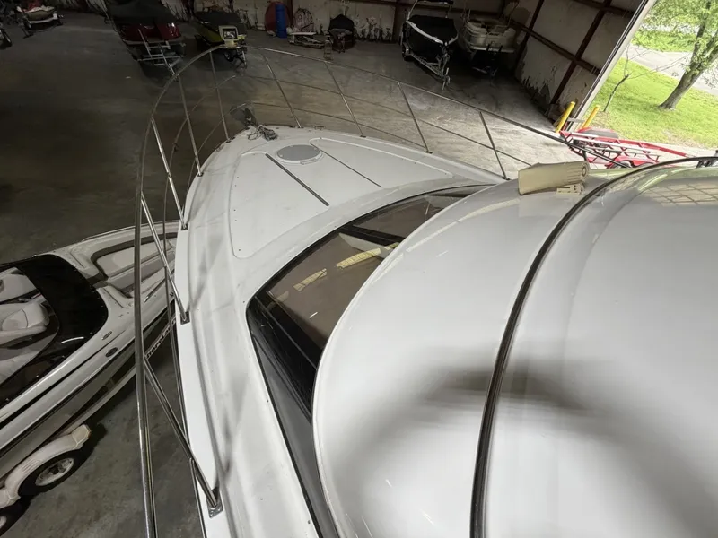 Slide: The Image of Carver Yachts 444 Motor Yacht 2001 - 6482564