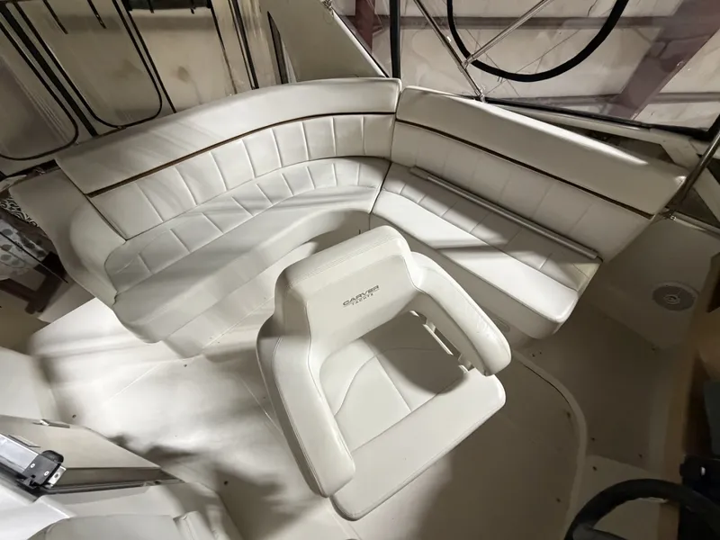 Slide: The Image of Carver Yachts 444 Motor Yacht 2001 - 6482561