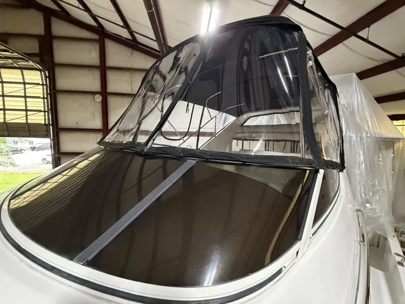 Slide: The Image of Carver Yachts 444 Motor Yacht 2001 - 6482565
