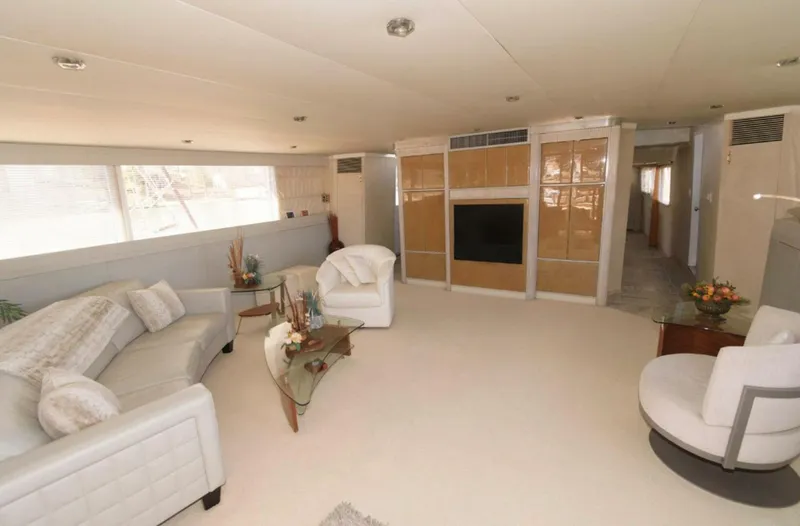 Slide: The Image of Broward Raised Pilothouse 1984 - 5986505