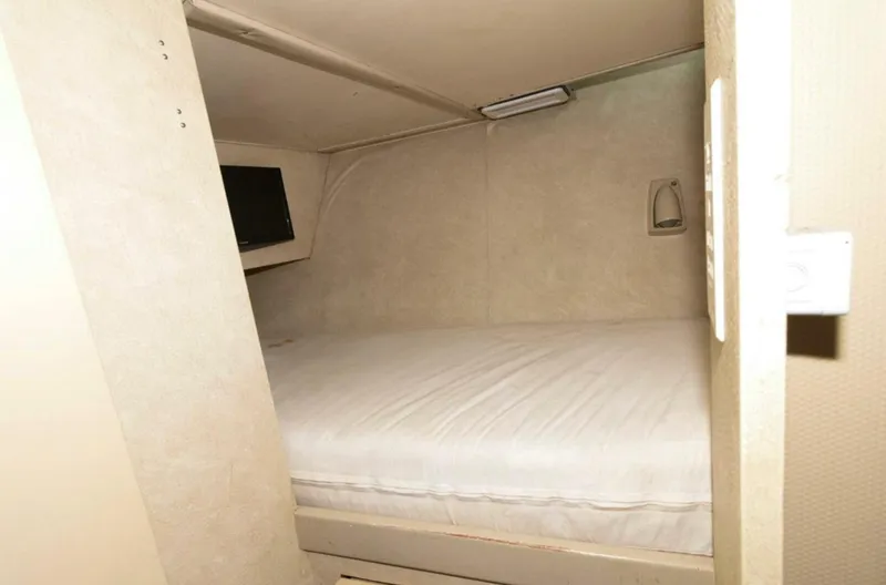 Slide: The Image of Broward Raised Pilothouse 1984 - 5986527