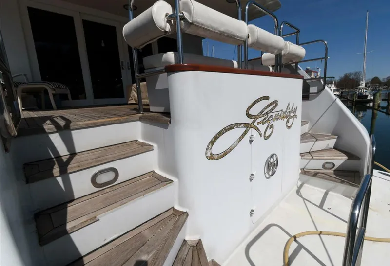 Slide: The Image of Broward Raised Pilothouse 1984 - 5986495