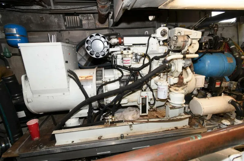 Slide: The Image of Broward Raised Pilothouse 1984 - 5986543