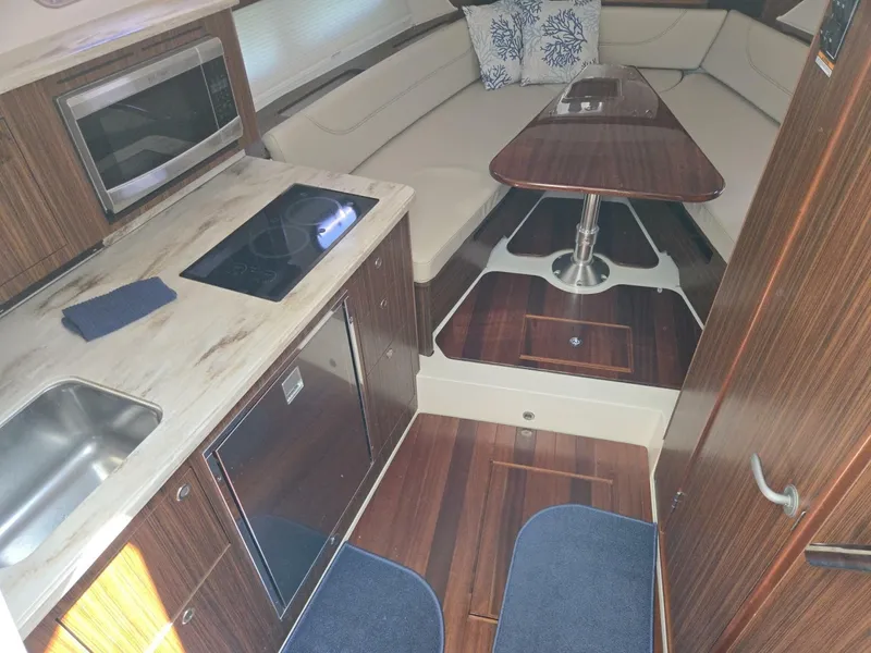 Slide: The Image of Pursuit 355 Offshore 2019 - 6111333