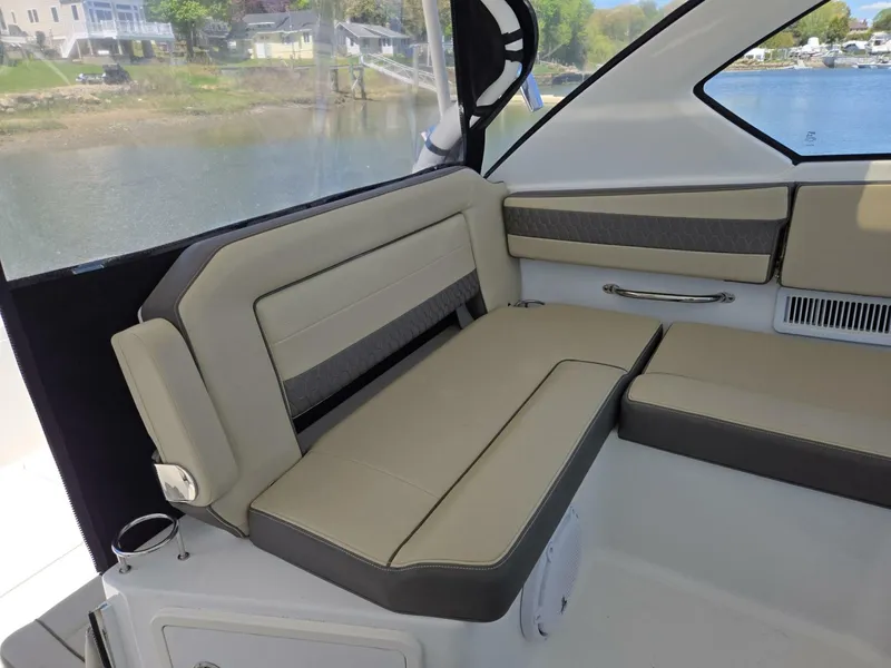 Slide: The Image of Pursuit 355 Offshore 2019 - 6111341