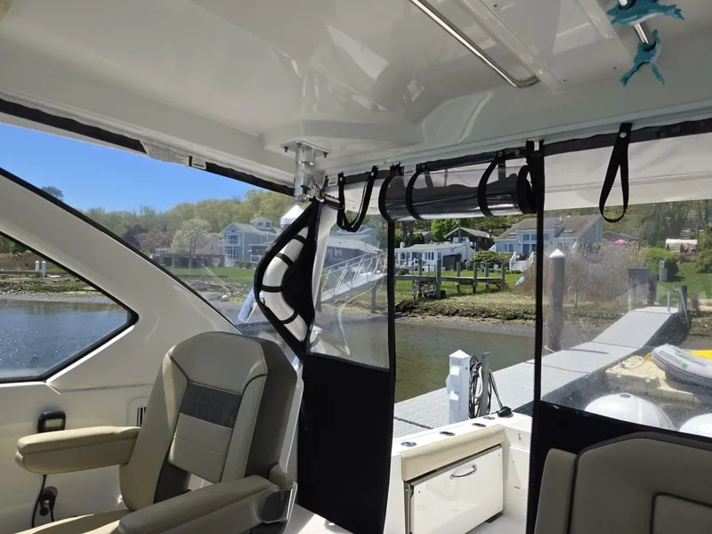 Slide: The Image of Pursuit 355 Offshore 2019 - 6111352