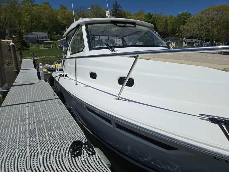 Slide: The Image of Pursuit 355 Offshore 2019 - 6111373