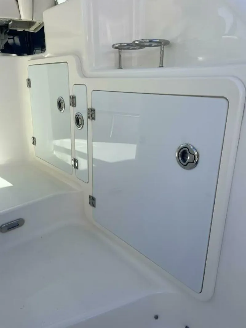 Slide: The Image of Pursuit OS 315 2014 - 5988871