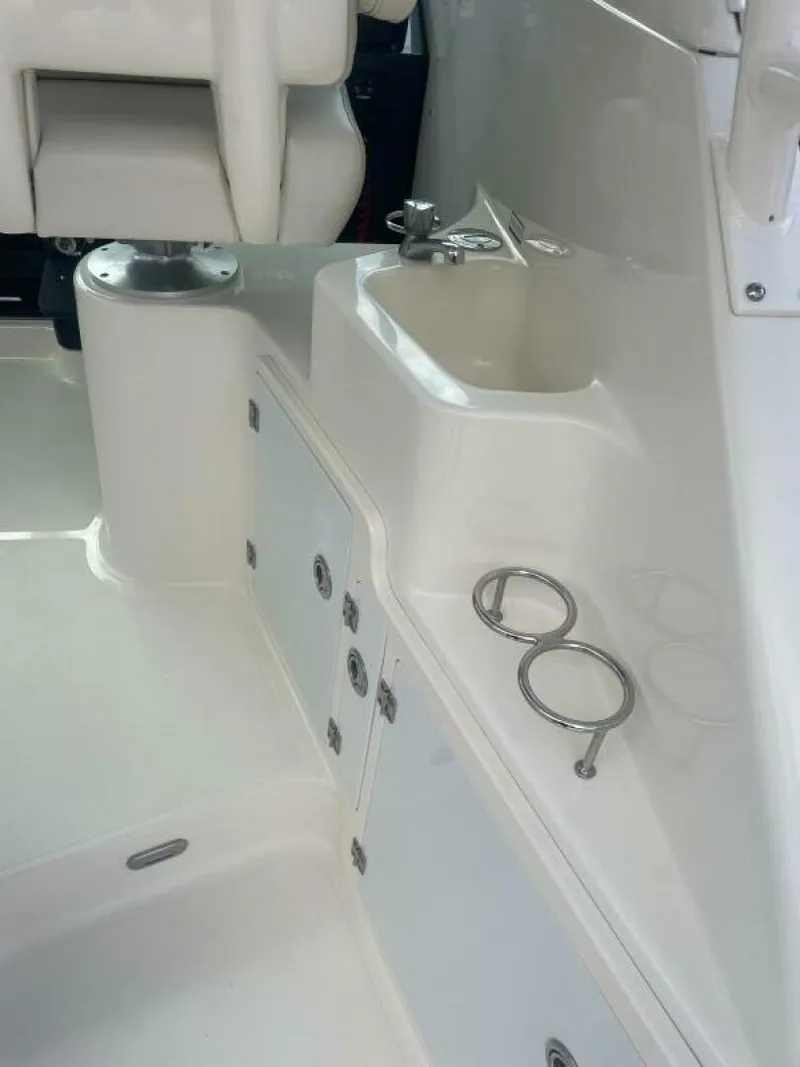 Slide: The Image of Pursuit OS 315 2014 - 5988895