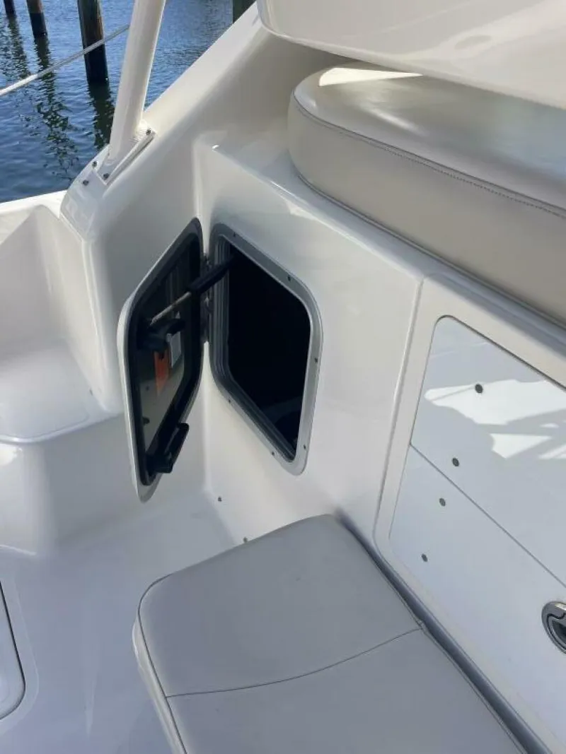 Slide: The Image of Pursuit OS 315 2014 - 5988905