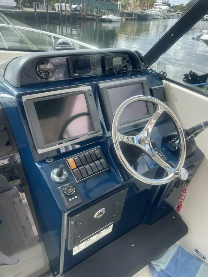 Slide: The Image of Pursuit OS 315 2014 - 5988881