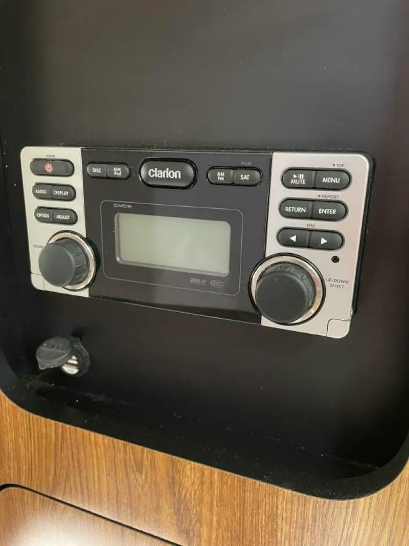 Slide: The Image of Pursuit OS 315 2014 - 5988876