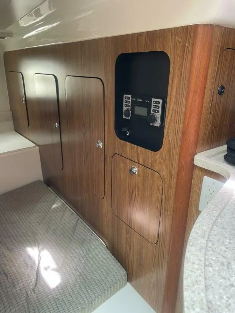 Slide: The Image of Pursuit OS 315 2014 - 5988885