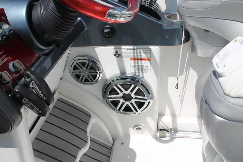 Slide: The Image of Formula 35 2016 - 6011287