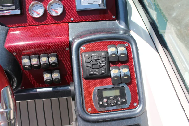 Slide: The Image of Formula 35 2016 - 6011277