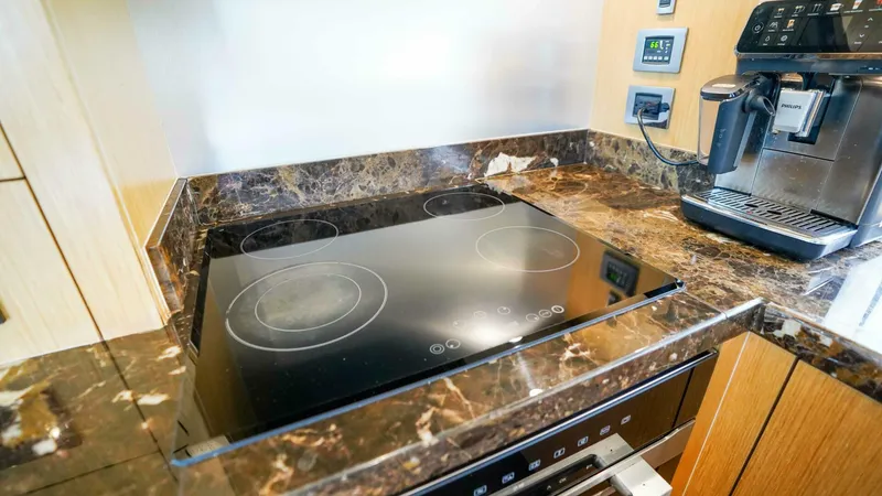 Slide: The Image of Sunseeker 75 Yacht 2016 - 5987134