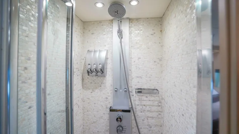 Slide: The Image of Sunseeker 75 Yacht 2016 - 5987151