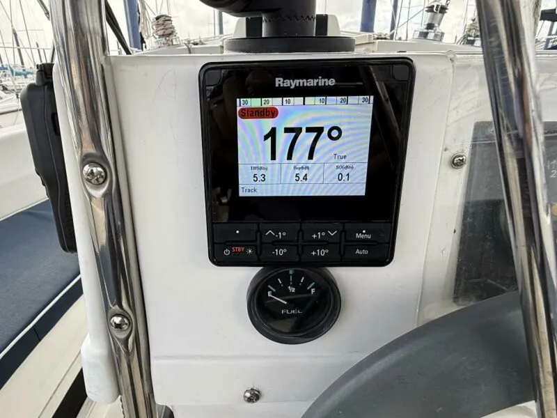 Slide: The Image of Hunter 336 1997 - 5987188