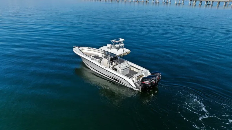 Slide: The Image of Hydra-Sports Vector 3300 CC 2004 - 5987430