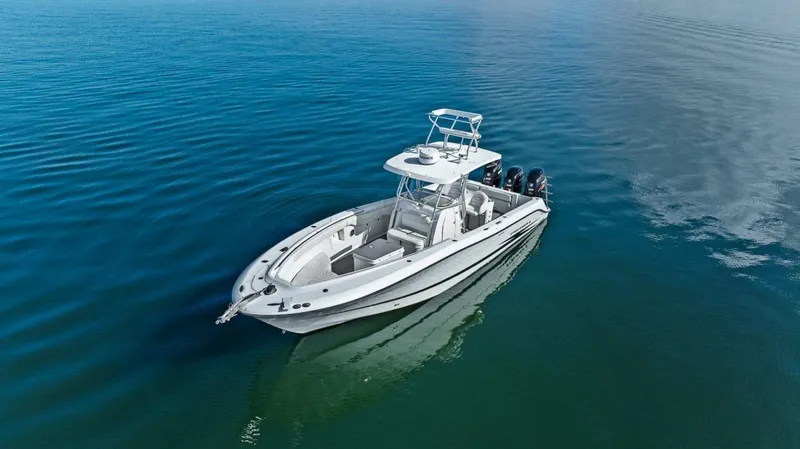 Slide: The Image of Hydra-Sports Vector 3300 CC 2004 - 5987432