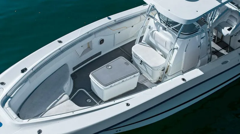 Slide: The Image of Hydra-Sports Vector 3300 CC 2004 - 5987448