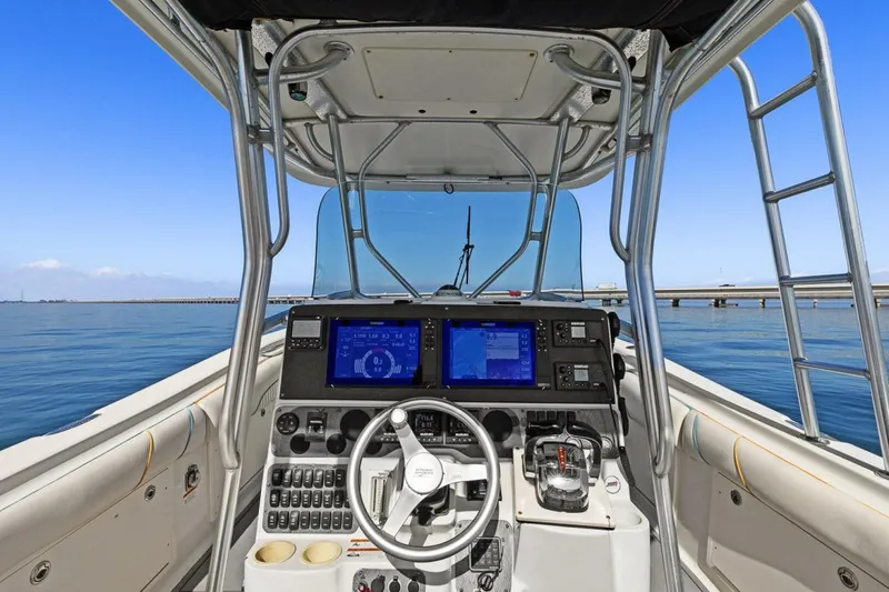 Slide: The Image of Hydra-Sports Vector 3300 CC 2004 - 5987467