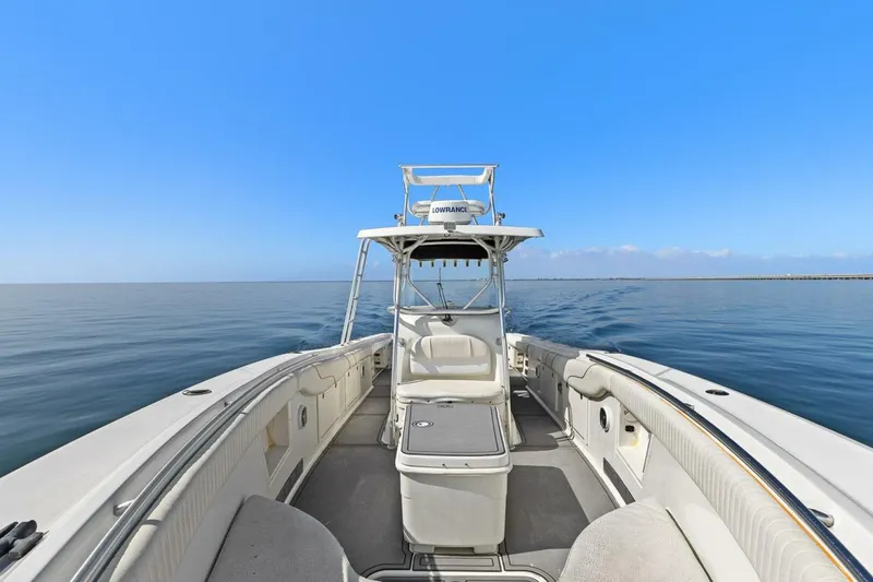 Slide: The Image of Hydra-Sports Vector 3300 CC 2004 - 5987489