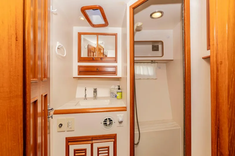 Slide: The Image of Offshore Flushdeck 2000 - 5988002