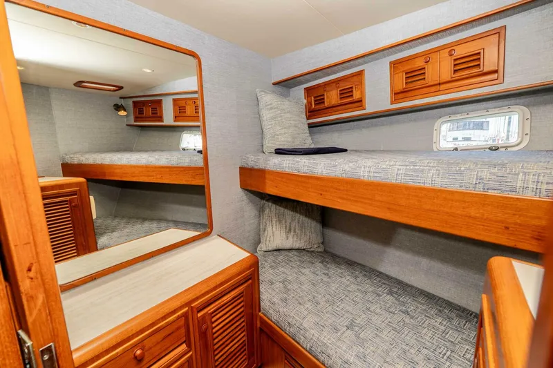 Slide: The Image of Offshore Flushdeck 2000 - 5988004