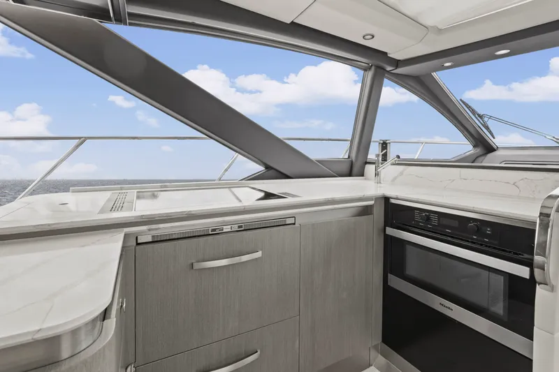 Slide: The Image of Azimut S6 Sportfly 2020 - 5988055