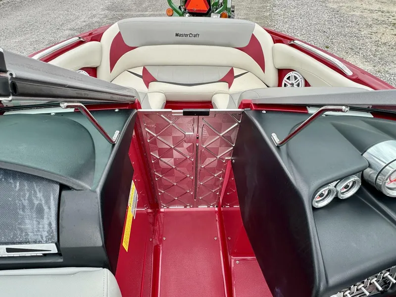 Slide: The Image of Mastercraft X-2 2008 - 5988122