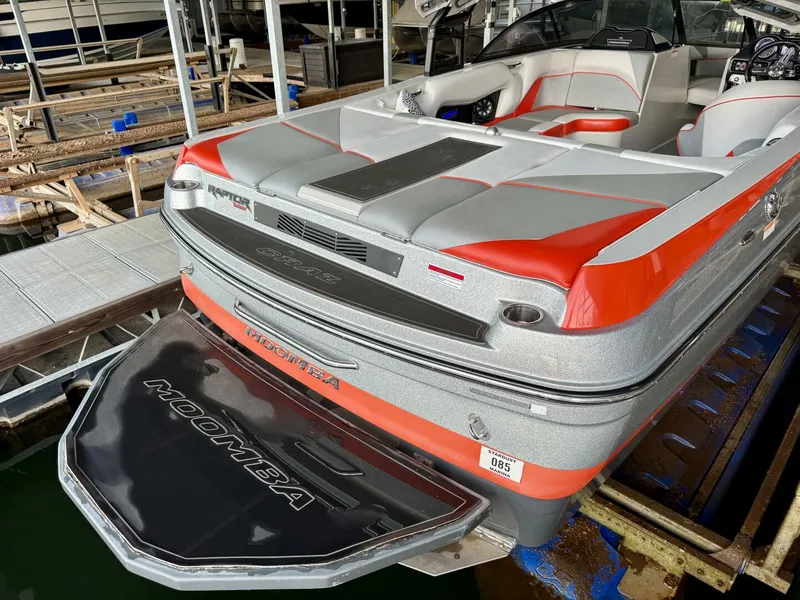 Slide: The Image of Moomba Craz 2016 - 5988250